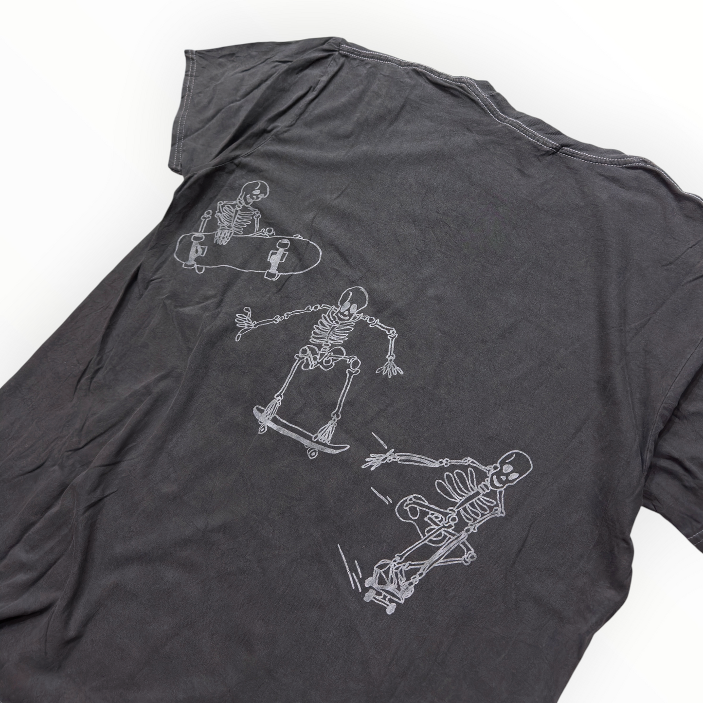 Skateboard tee