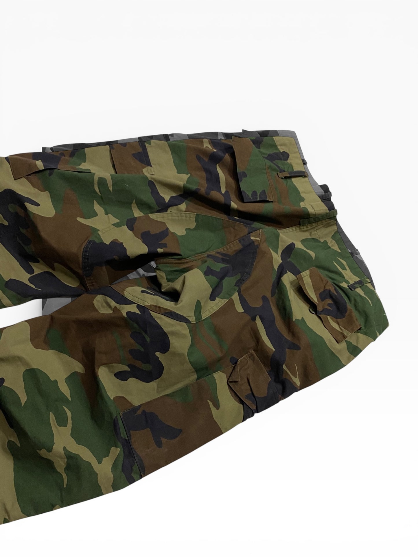 Camo cargo pants