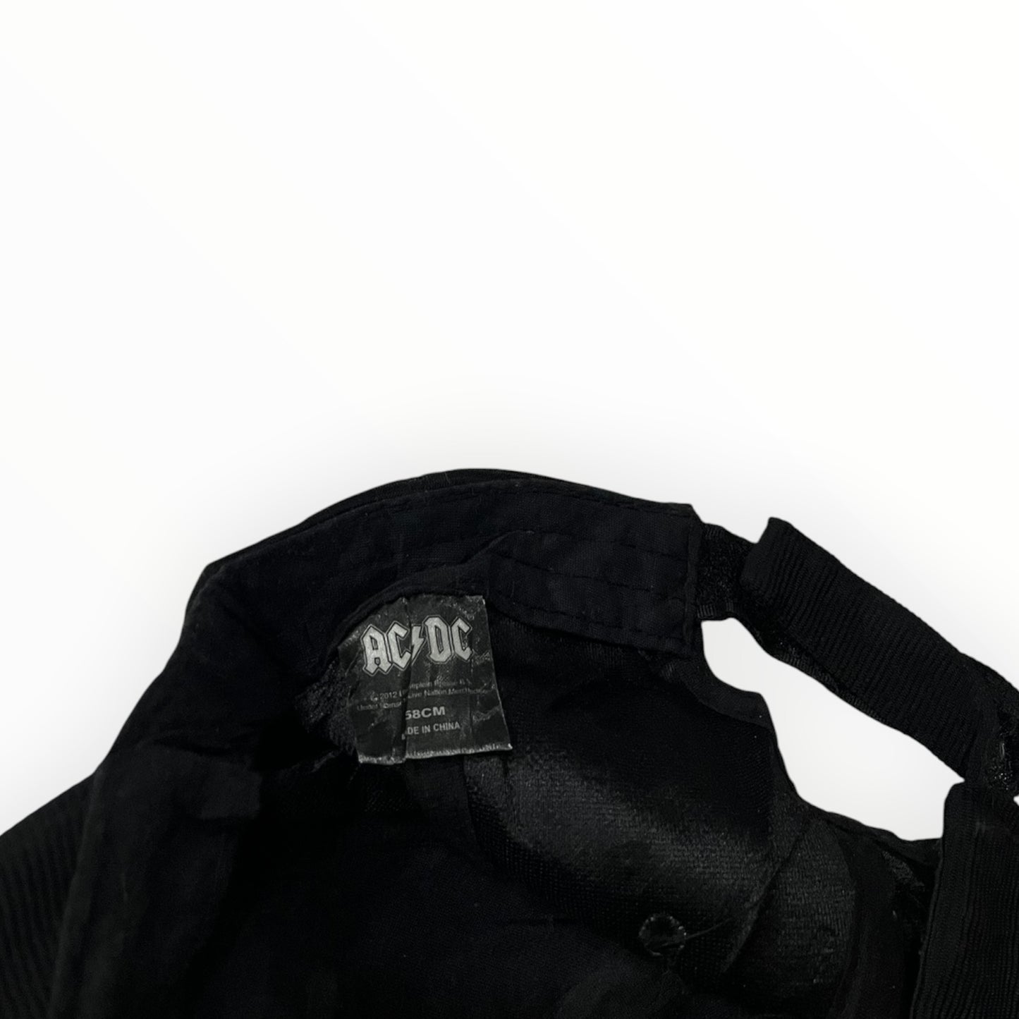 AC/DC cap