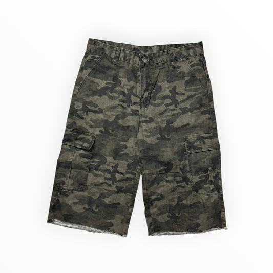 Manifinity 3/4 Camo Jorts