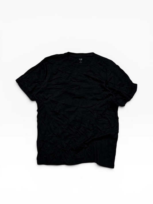 Uniqlo Plain Black Tee
