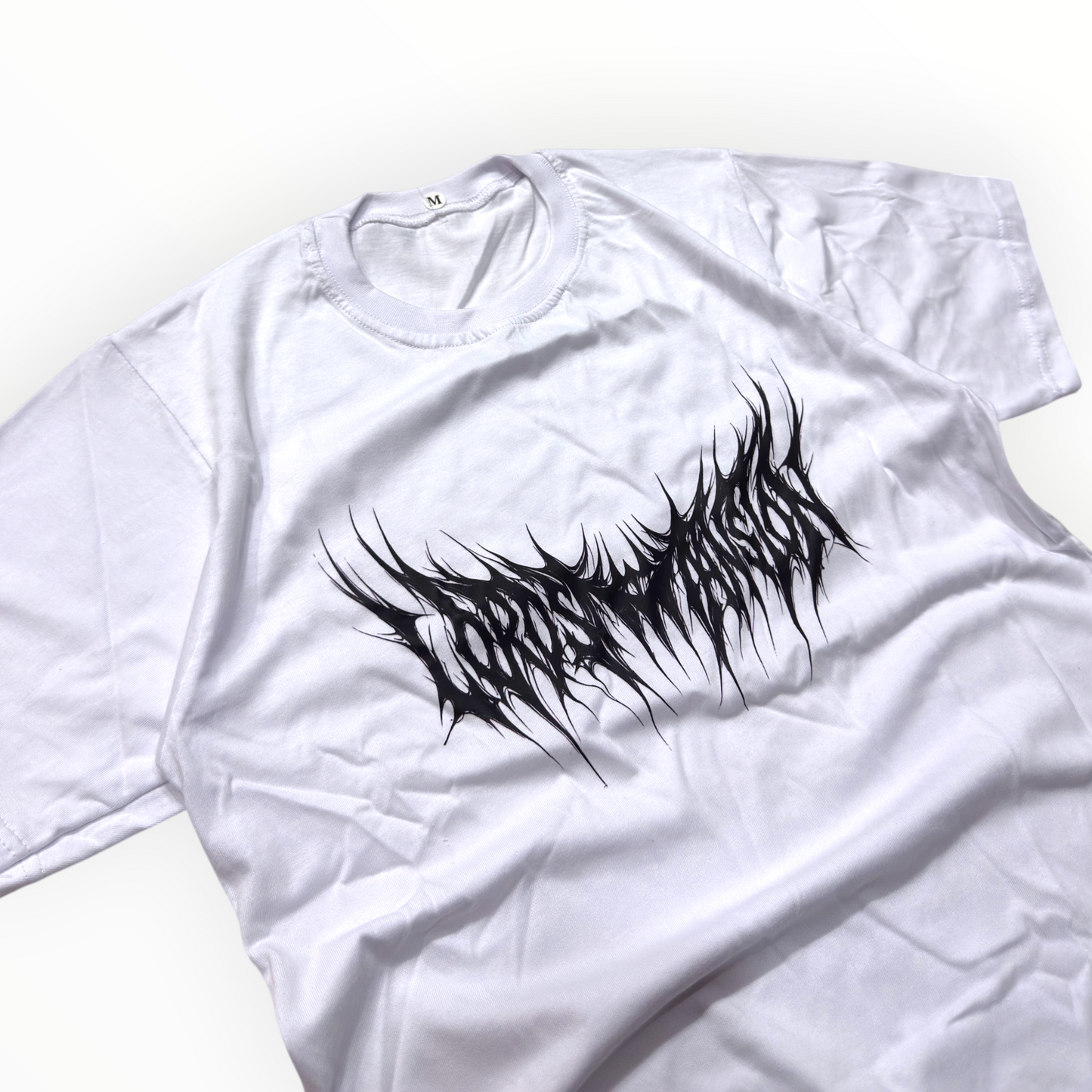 Lords Mansion bat tee