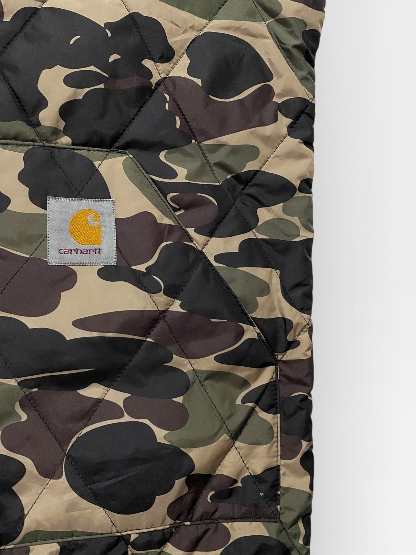 Carhartt camo vest