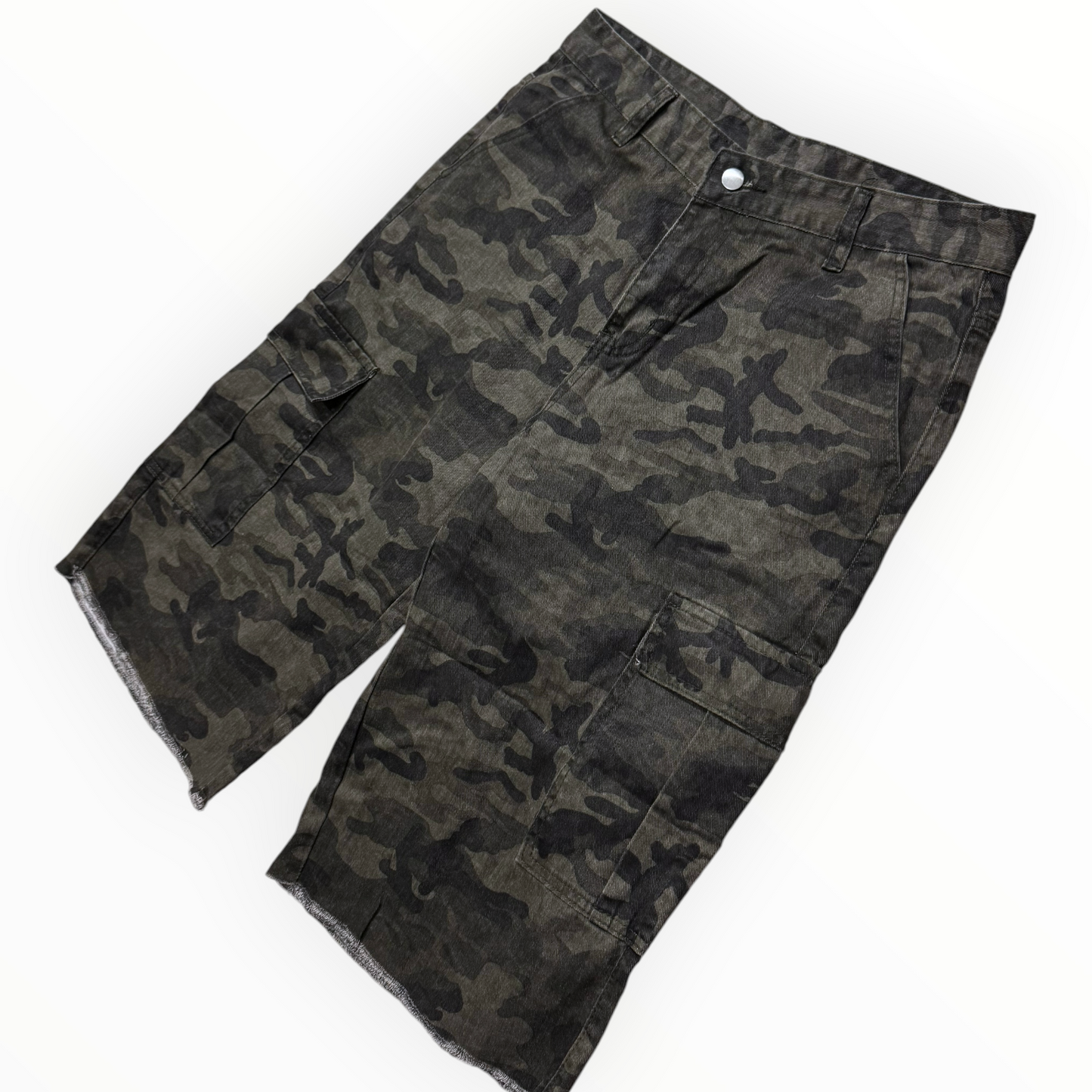 Manifinity 3/4 Camo Jorts