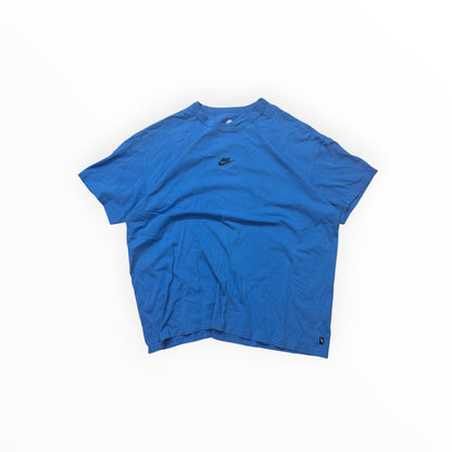 nike tee
